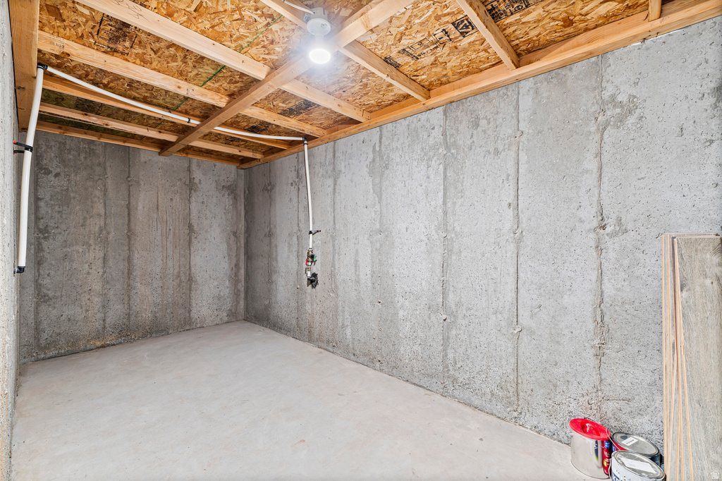 943 S 2150 W Orem, UT 84058