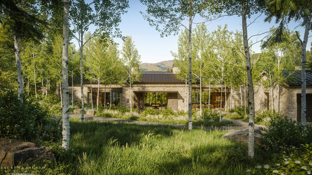 207  WHITE PINE CANYON RD Park City, UT 84060
