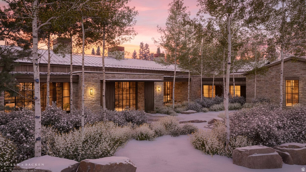 207  WHITE PINE CANYON RD Park City, UT 84060