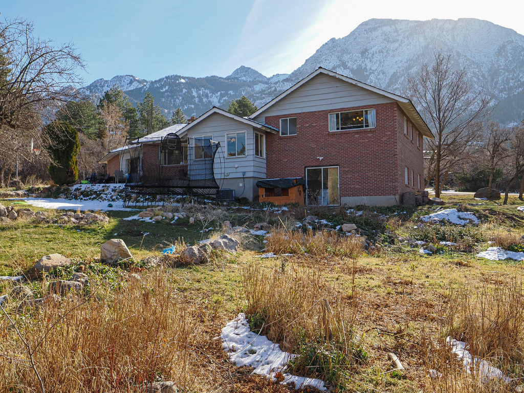 3803 E HERMES DR Salt Lake City, UT 84124