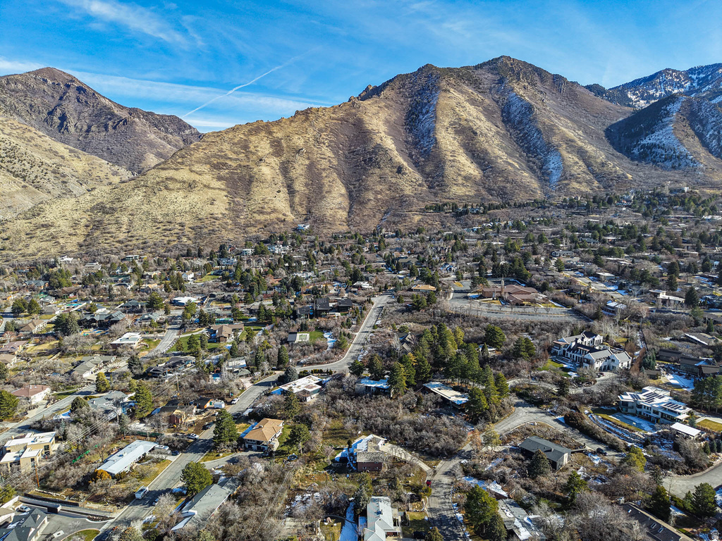 3803 E HERMES DR Salt Lake City, UT 84124