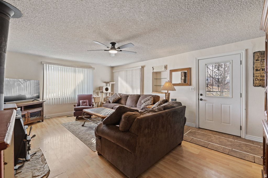 217 N 400 W Mt Pleasant, UT 84647