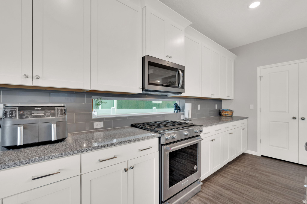 322 S BUCKHORN BATH AVE Saratoga Springs, UT 84045