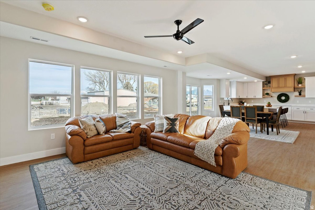 3062 W SOLACE ST Syracuse, UT 84075