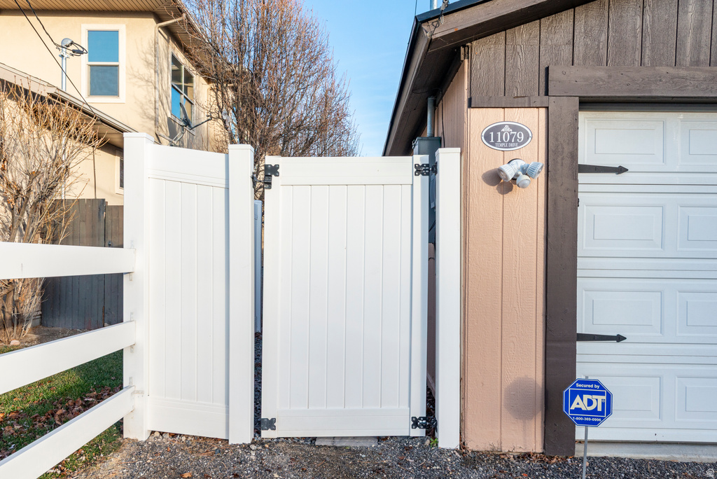 11079 S TEMPLE DR South Jordan, UT 84095