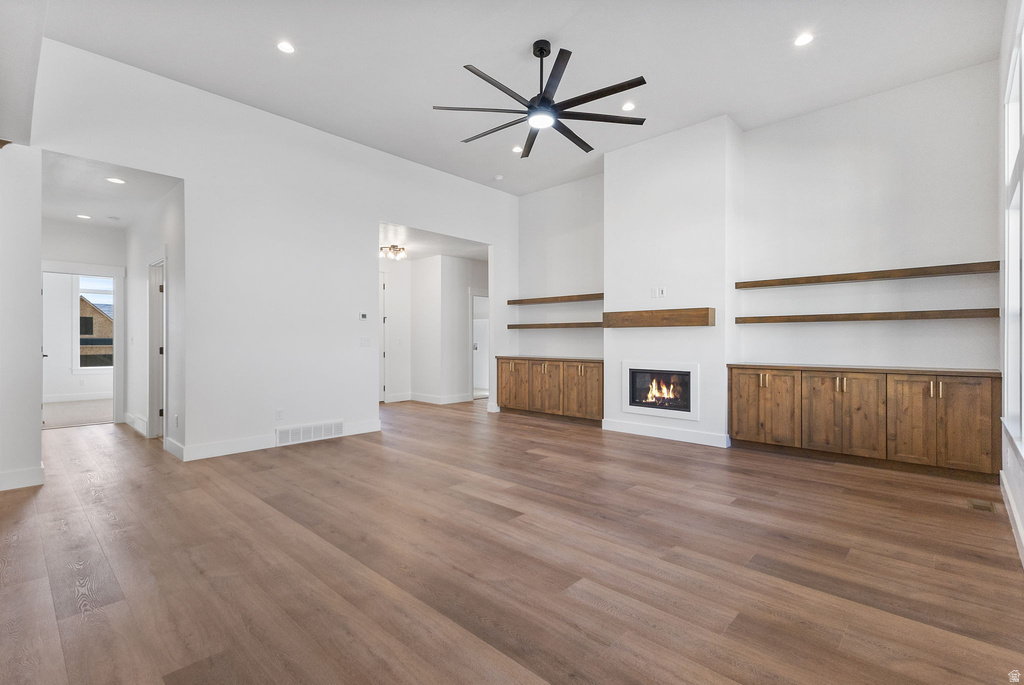 638 E MOUNTAIN RD North Ogden, UT 84414