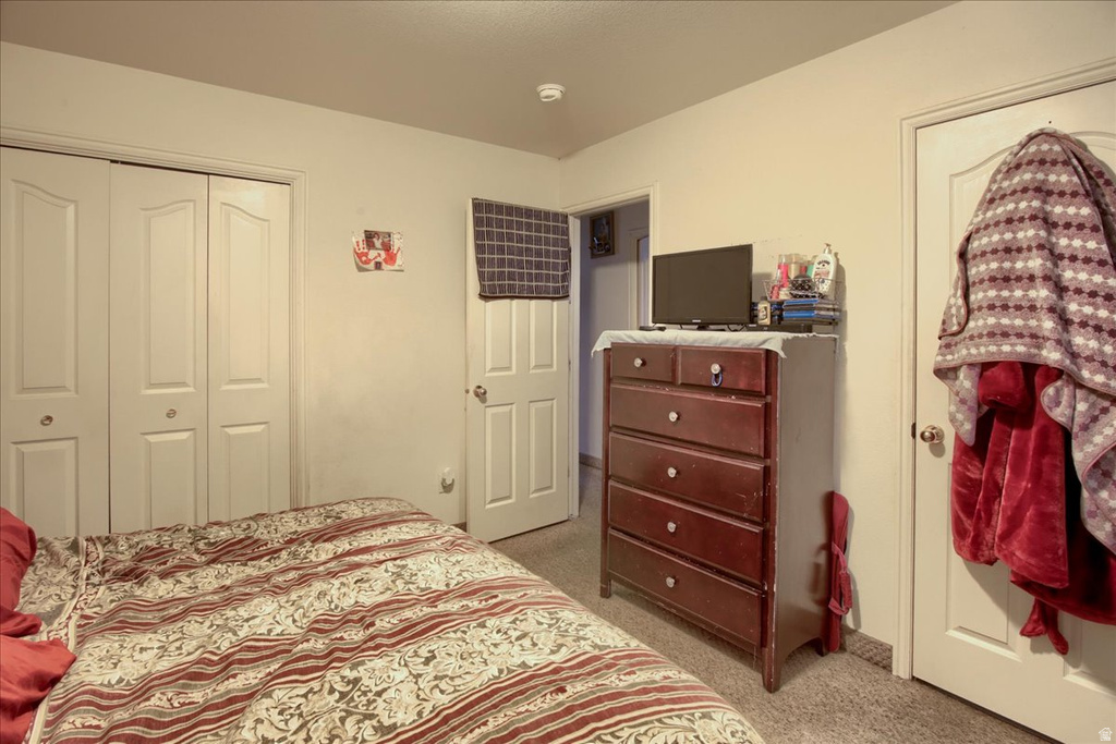 143 N PINGREE AVE Ogden, UT 84404