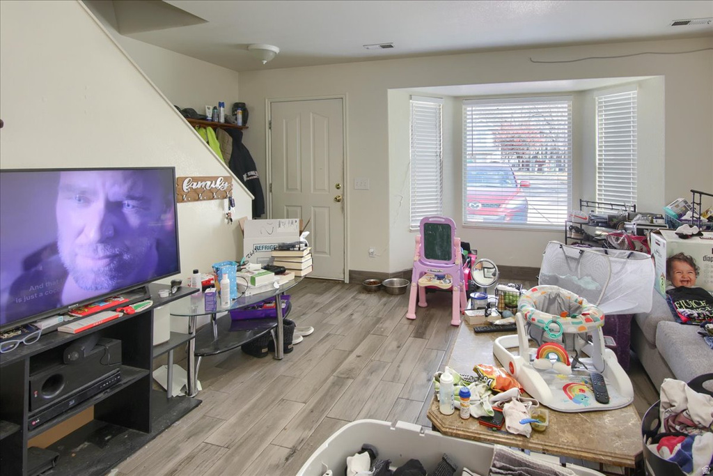 143 N PINGREE AVE Ogden, UT 84404