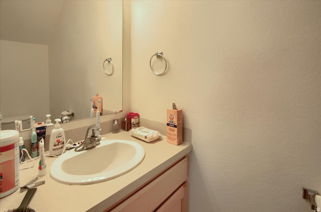 143 N PINGREE AVE Ogden, UT 84404