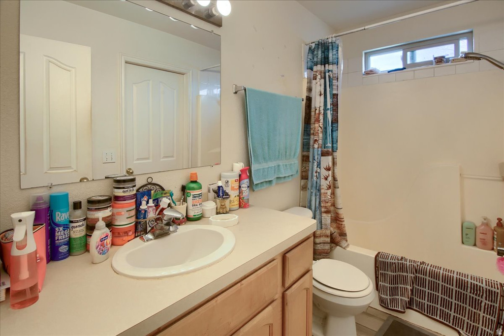 143 N PINGREE AVE Ogden, UT 84404