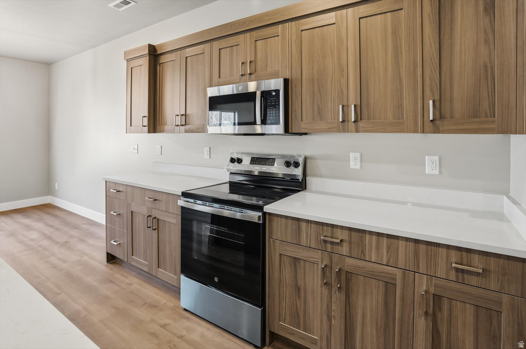 1038 LIBERTY COTTAGES CT Pleasant View, UT 84404