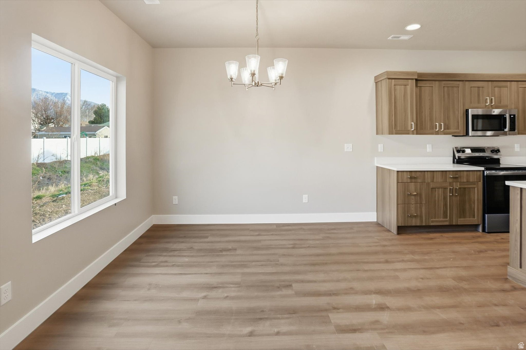 1038 LIBERTY COTTAGES CT Pleasant View, UT 84404