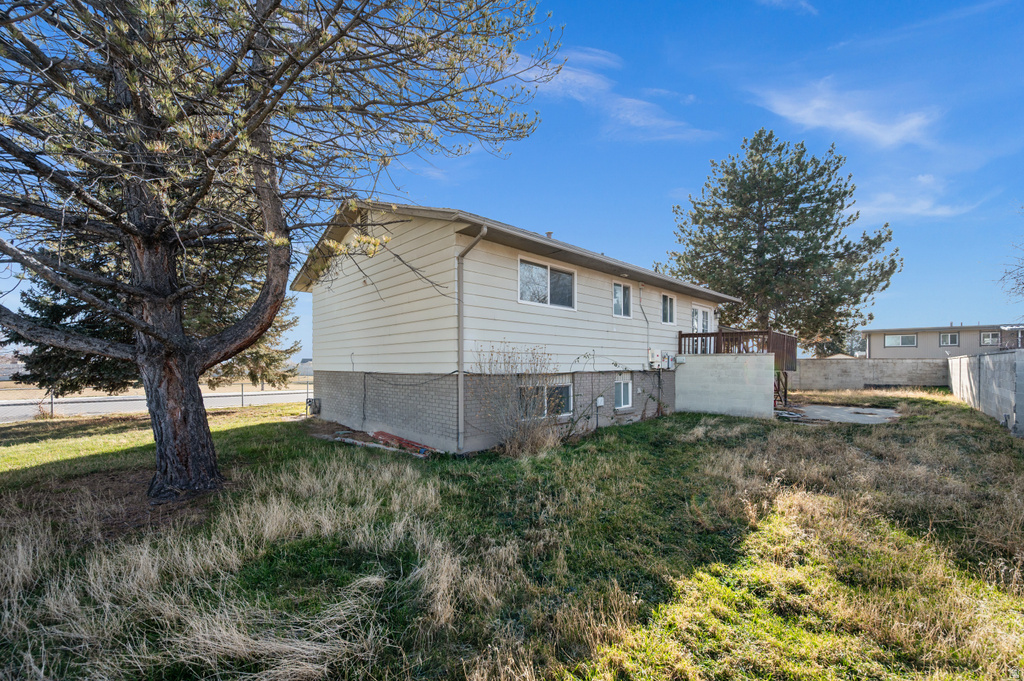 6468 S KENTUCKY DR West Jordan, UT 84084