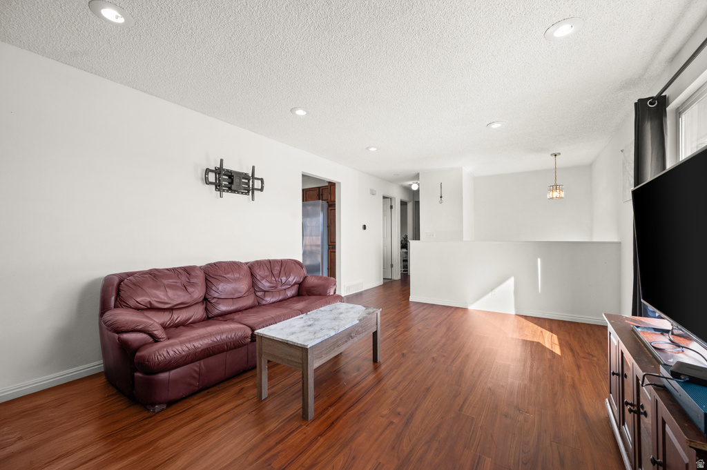 6468 S KENTUCKY DR West Jordan, UT 84084