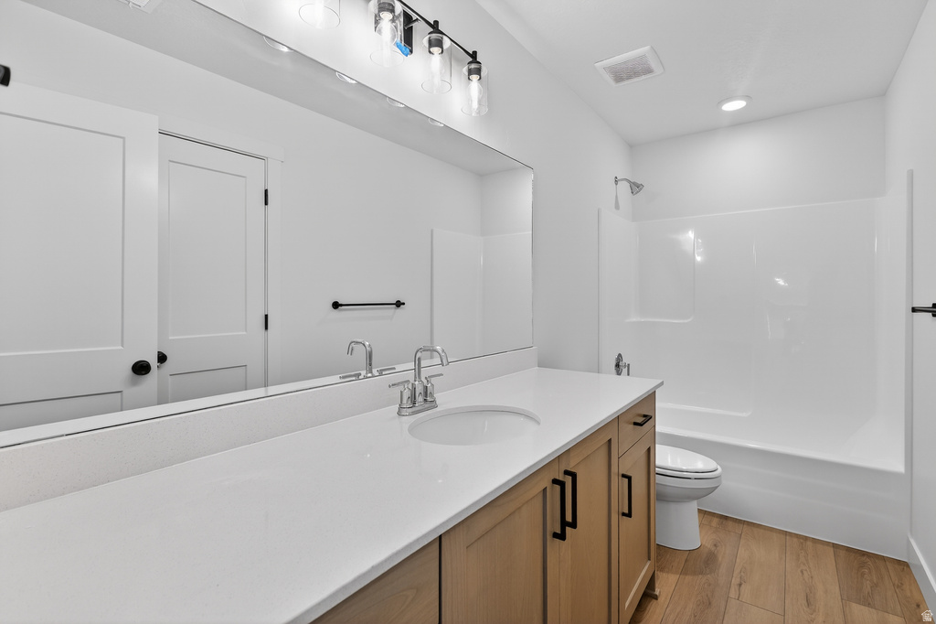 2838 W 2705 N #71 Plain City, UT 84404