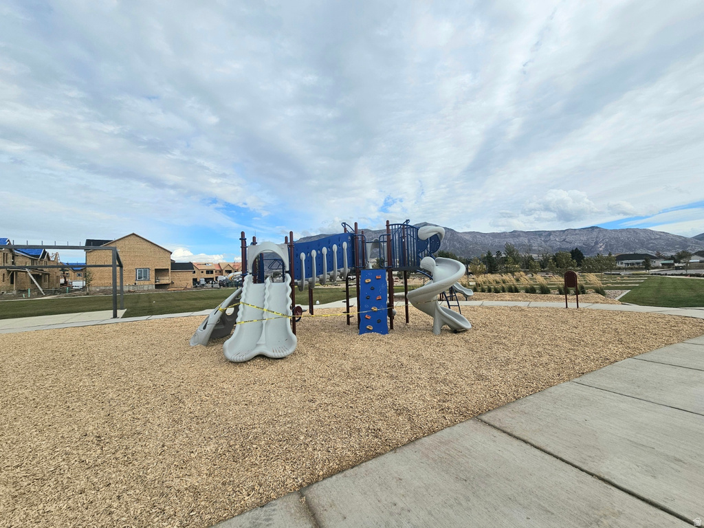 2838 W 2705 N #71 Plain City, UT 84404