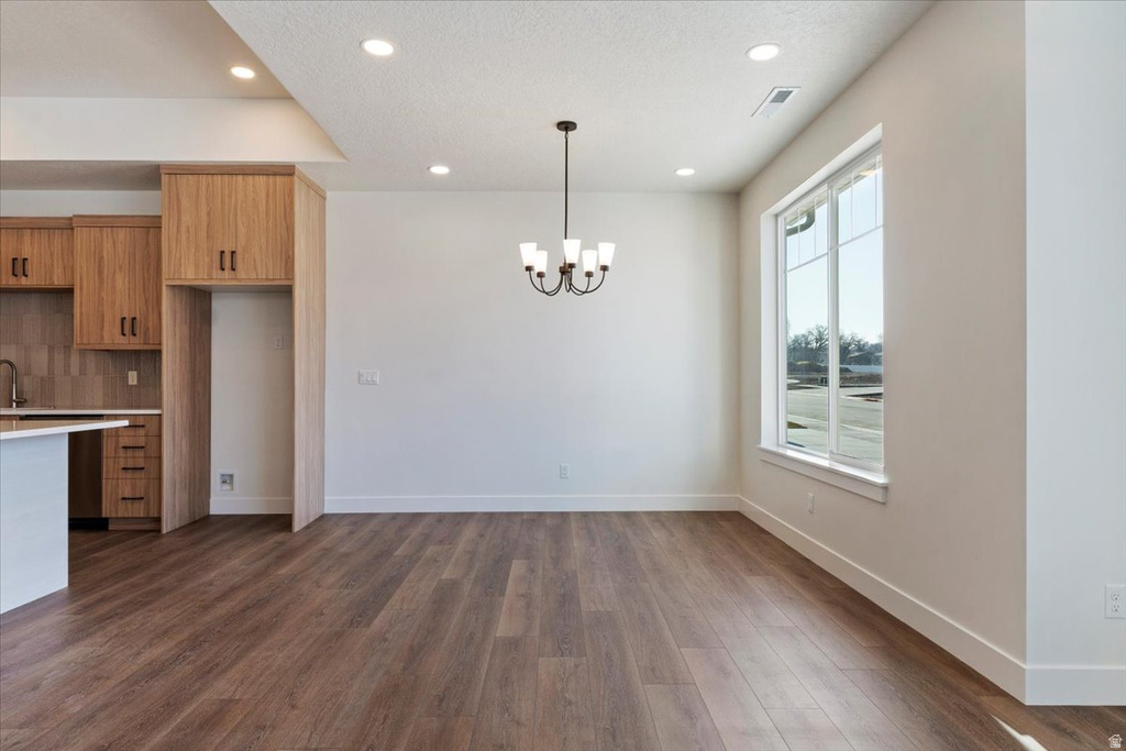 3527 S PEARCE FARM LN #1 West Valley City, UT 84128