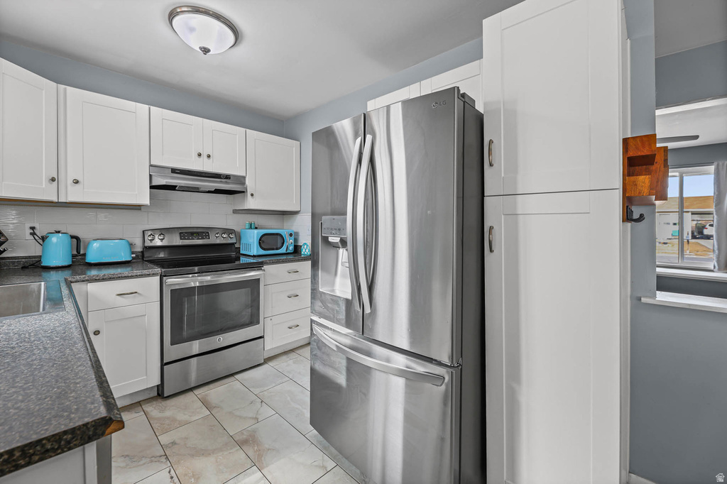 4331 W SUN DR Kearns, UT 84118