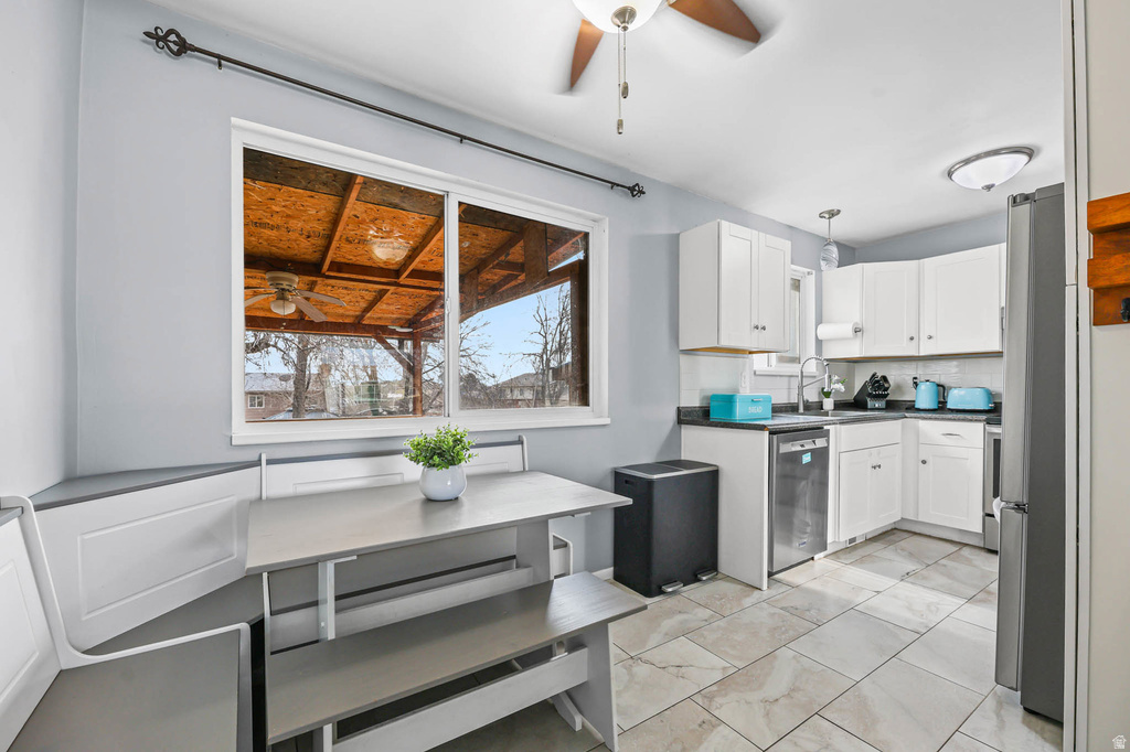 4331 W SUN DR Kearns, UT 84118