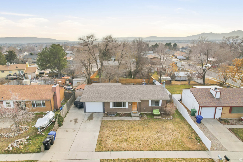 4331 W SUN DR Kearns, UT 84118