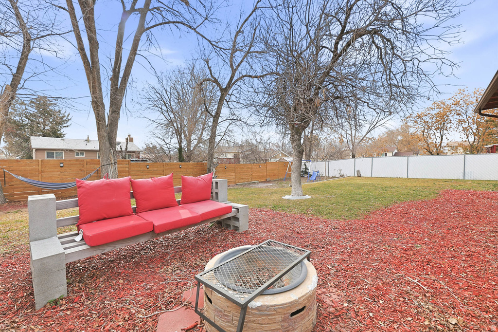 4331 W SUN DR Kearns, UT 84118