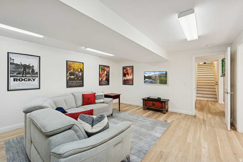 5475 E PIONEER FORK ROAD RD Salt Lake City, UT 84108