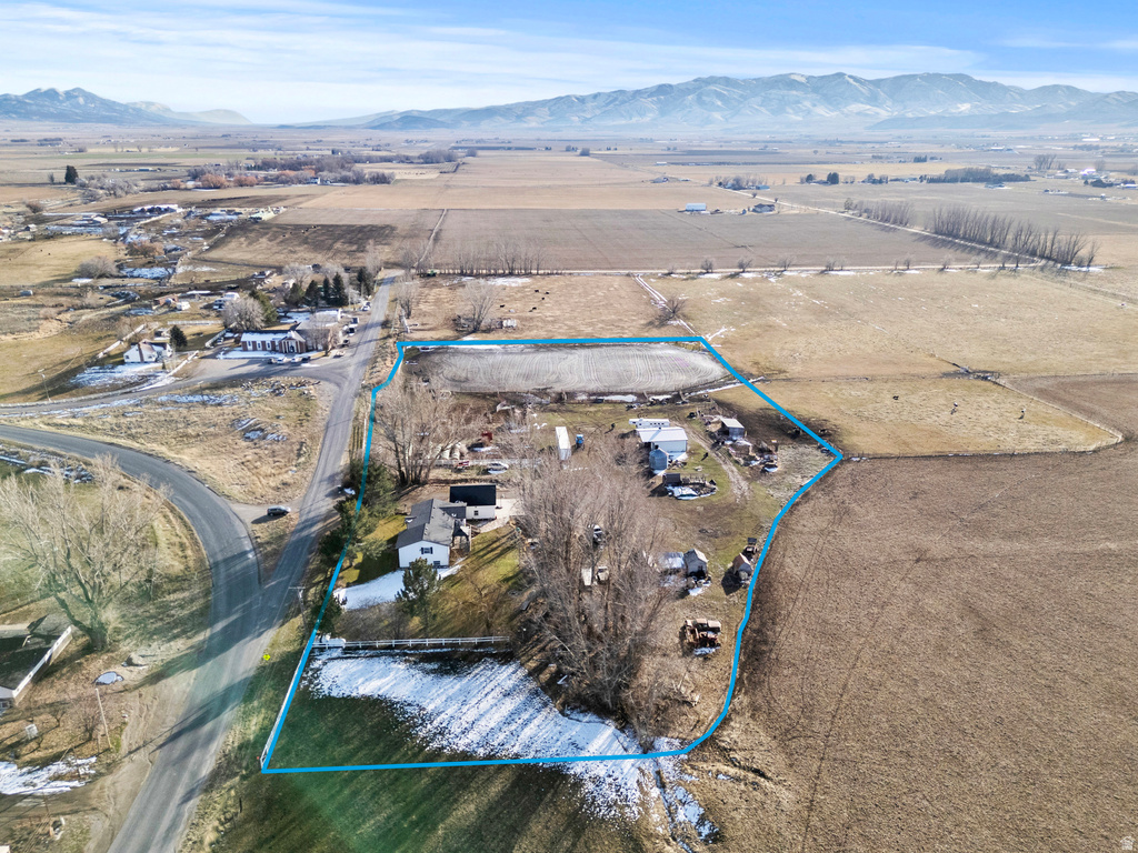 1730 N 2400 W Malad City, ID 83252