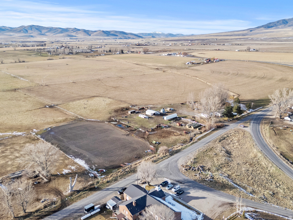 1730 N 2400 W Malad City, ID 83252