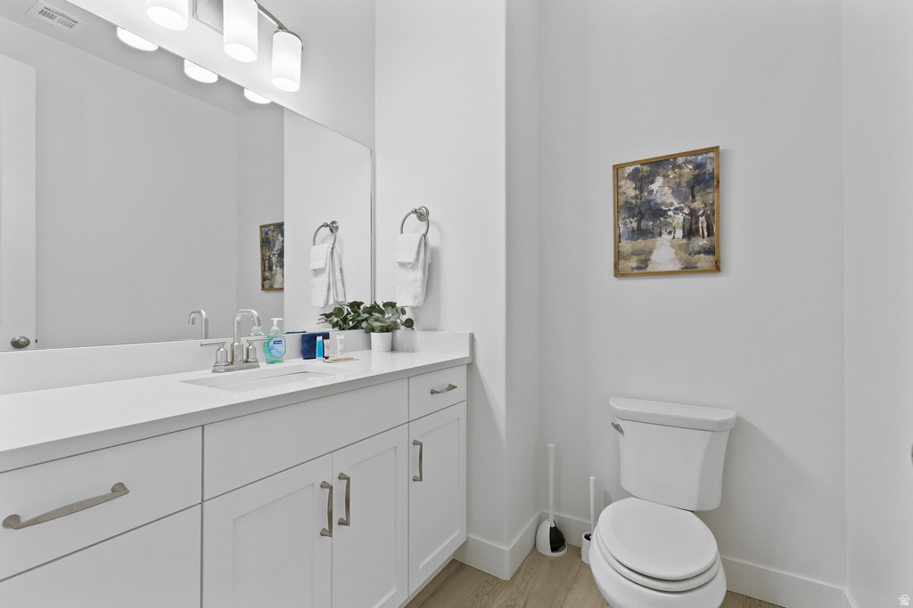 1445 N ARENA ROJA DR photo 4