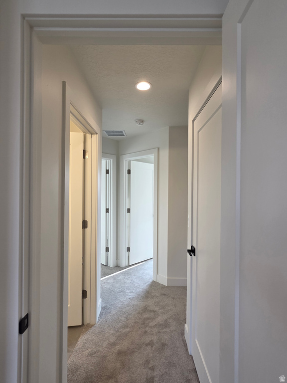 7633 S WOODTRAIL WAY Sandy, UT 84047