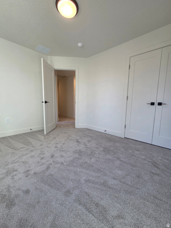 7633 S WOODTRAIL WAY Sandy, UT 84047