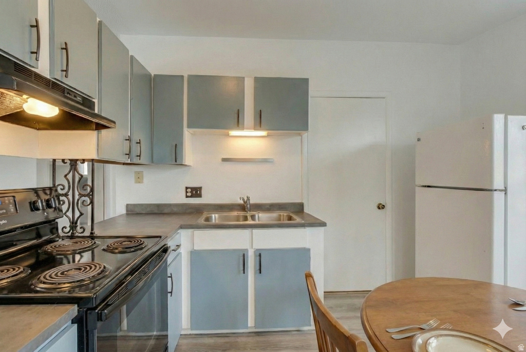 222 W CENTER ST Midvale, UT 84047