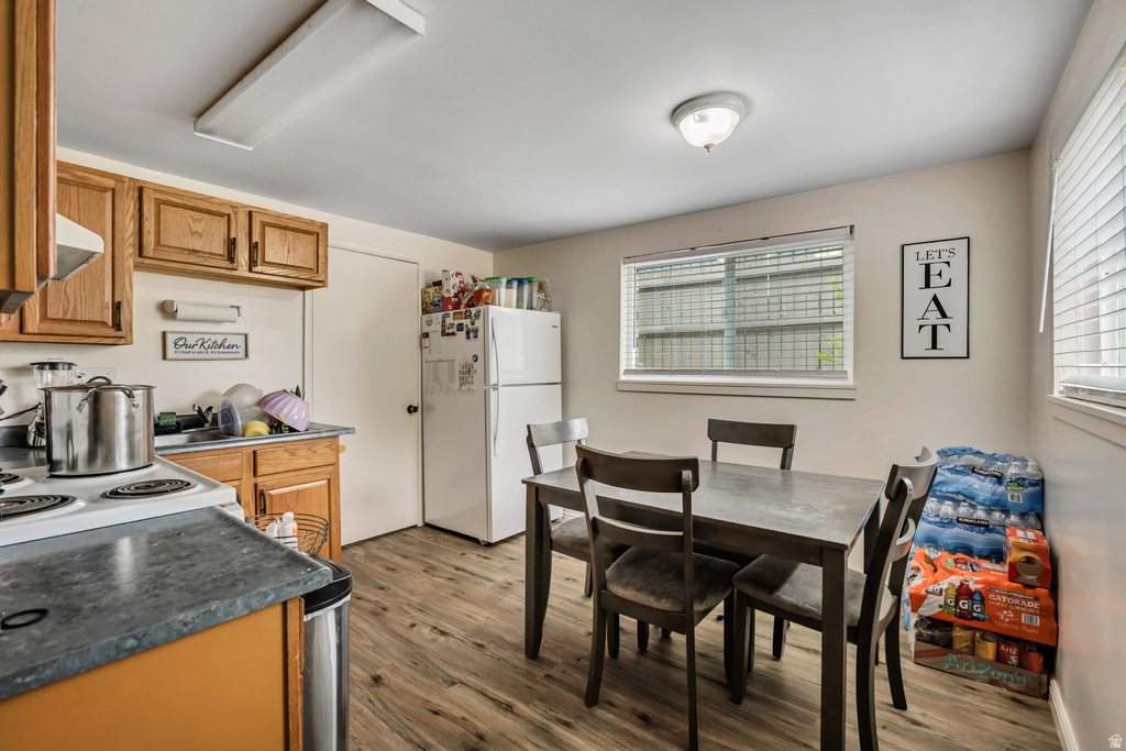 222 W CENTER ST Midvale, UT 84047