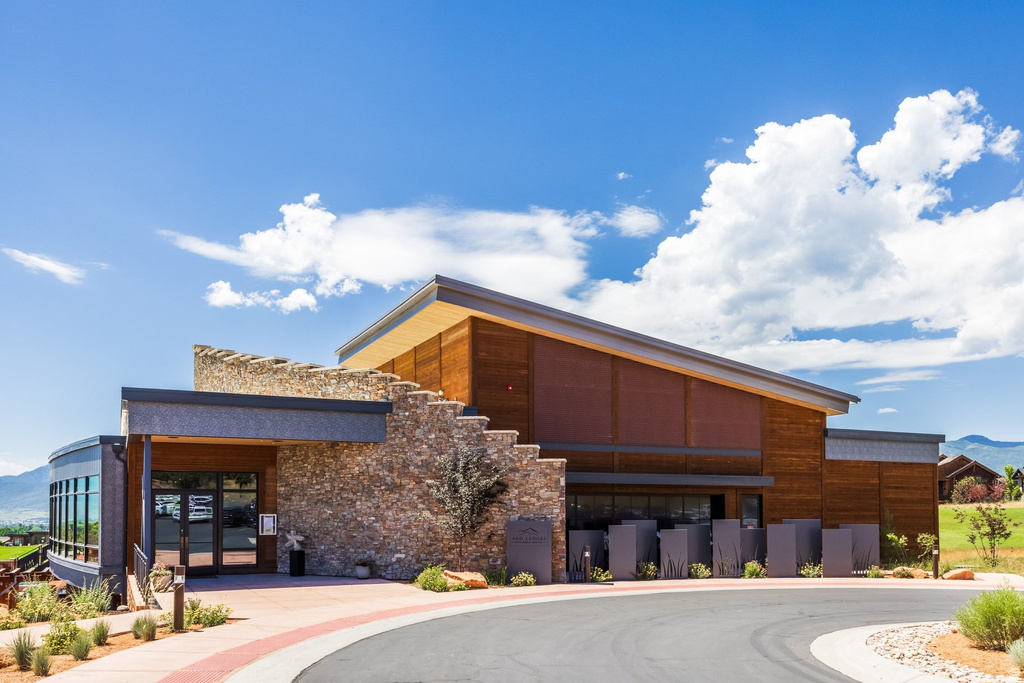 1746 E THOMPSON PEAK CIR Heber City, UT 84032