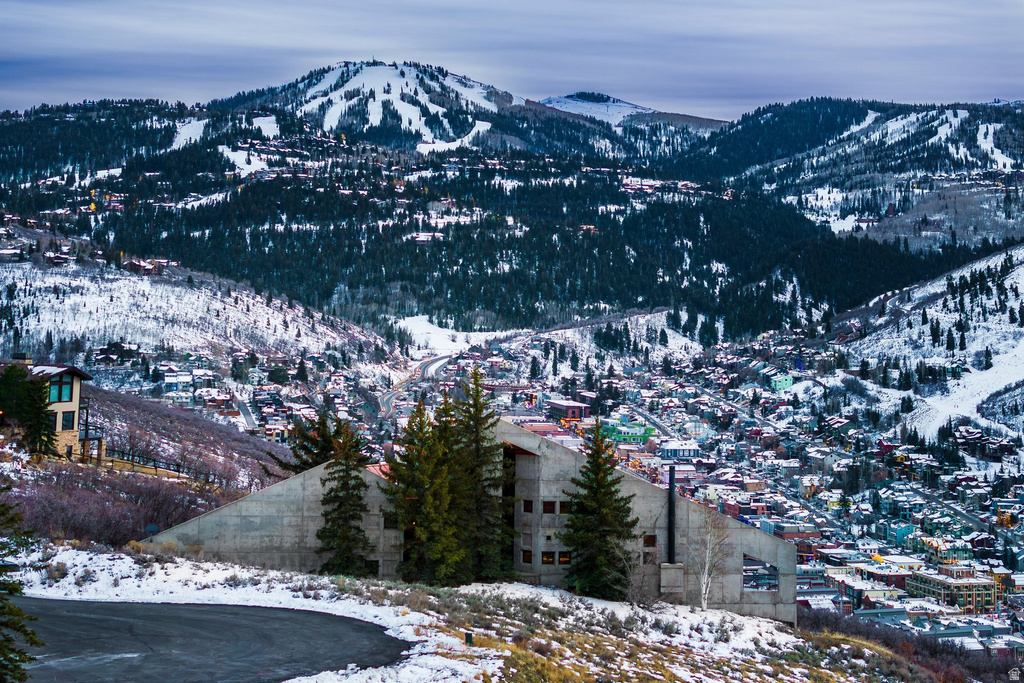 1360 GOLDEN WAY #92 Park City, UT 84060