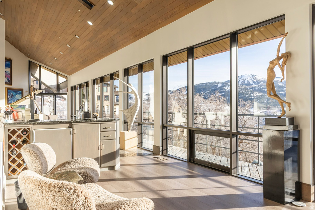 1360 GOLDEN WAY #92 Park City, UT 84060