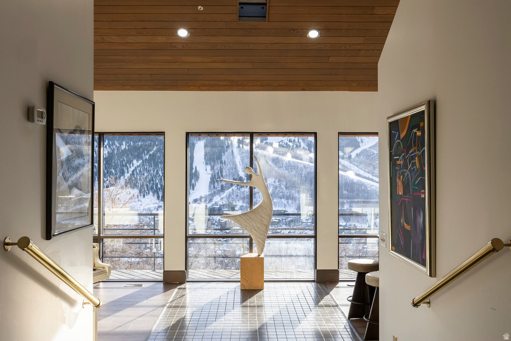 1360 GOLDEN WAY #92 Park City, UT 84060