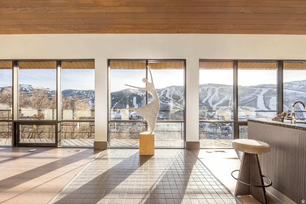 1360 GOLDEN WAY #92 Park City, UT 84060