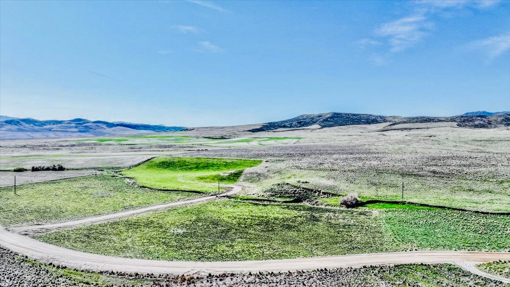 7715 W BLACK CANYON RD Weston, ID 83286