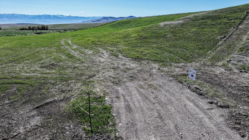 7925 W BLACK CANYON RD Weston, ID 83286