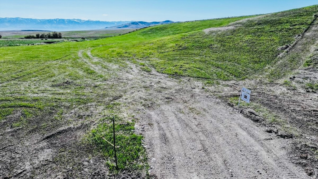 7925 W BLACK CANYON RD Weston, ID 83286