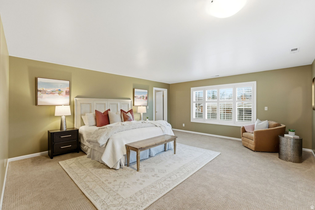 2370 E LYNWOOD DR Salt Lake City, UT 84109