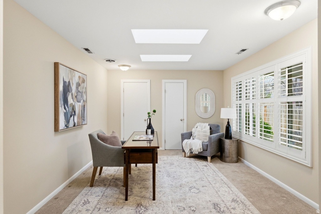 2370 E LYNWOOD DR Salt Lake City, UT 84109