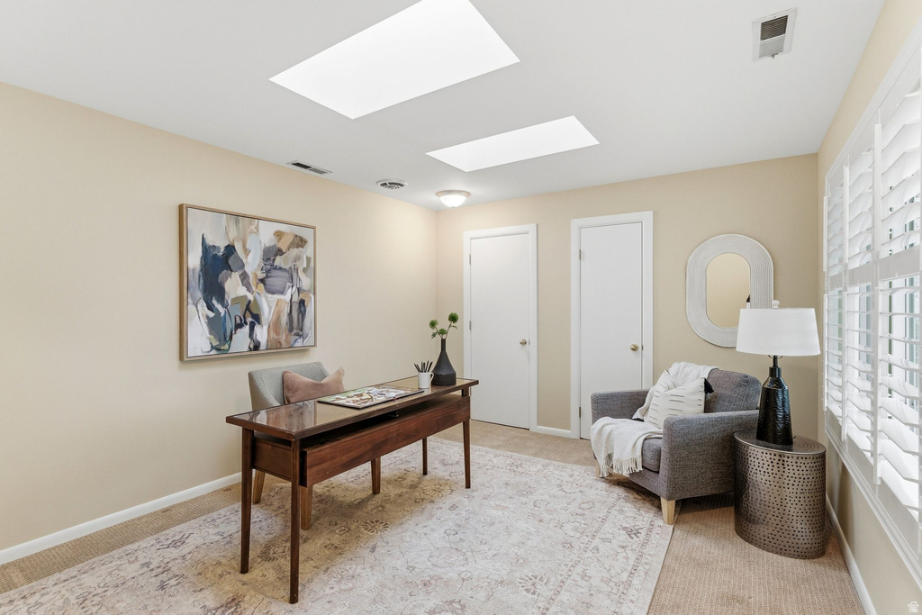 2370 E LYNWOOD DR Salt Lake City, UT 84109