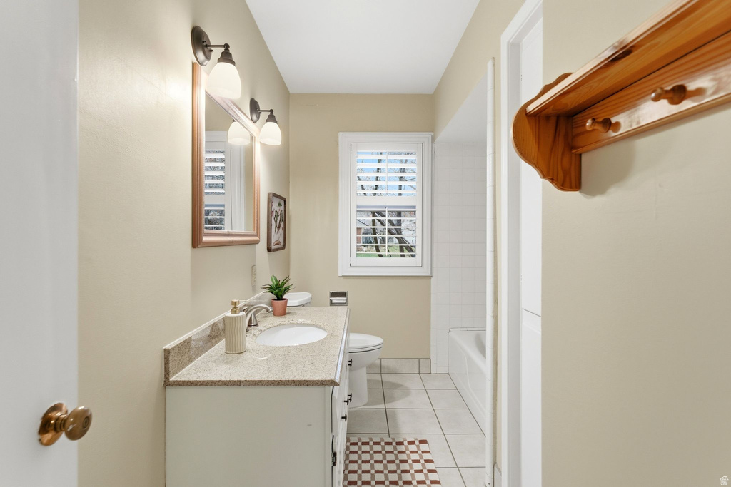 2370 E LYNWOOD DR Salt Lake City, UT 84109