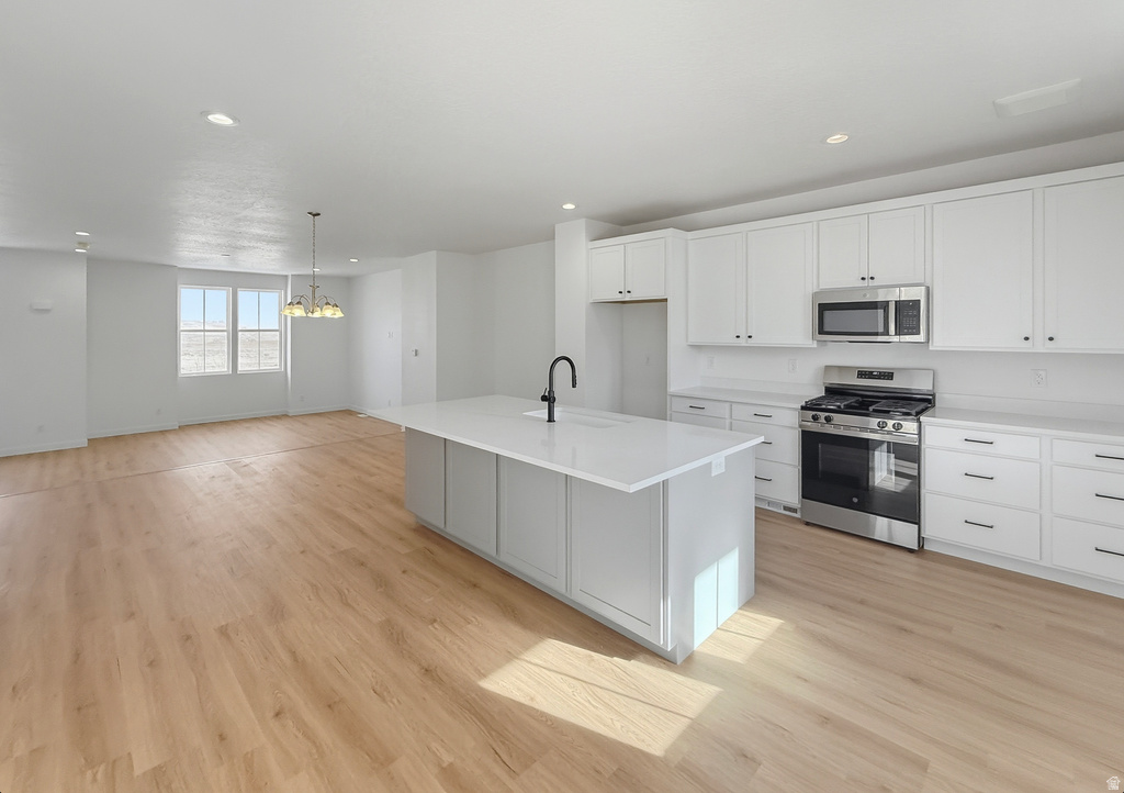 7043 W SOUTH JORDAN PKWY #384 South Jordan, UT 84009