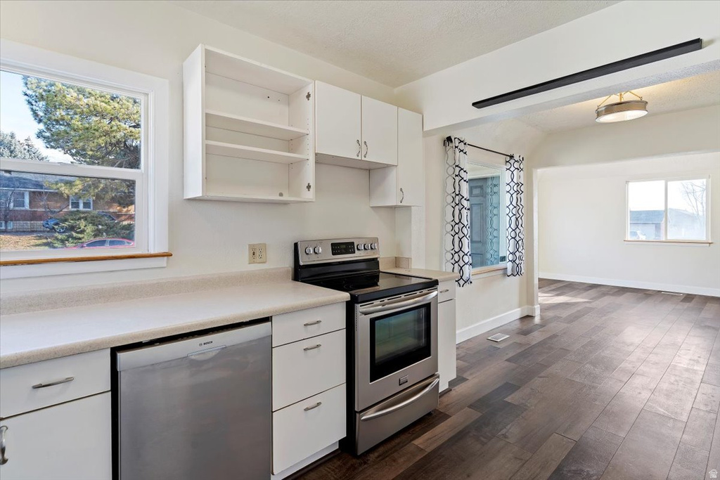 9 COLONIAL Layton, UT 84041