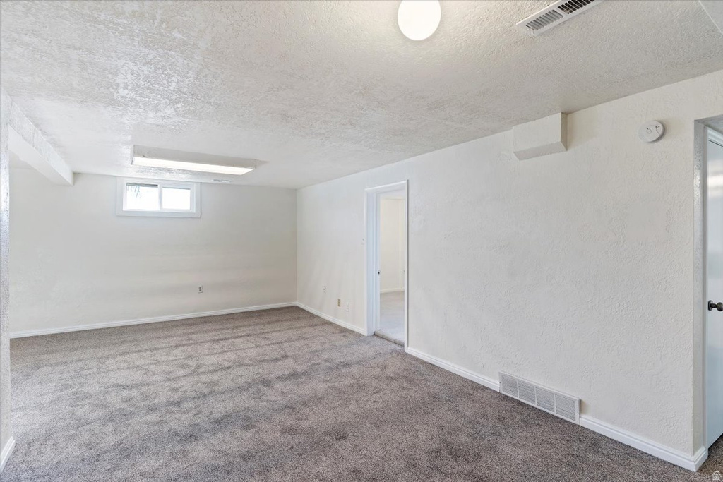 9 COLONIAL Layton, UT 84041