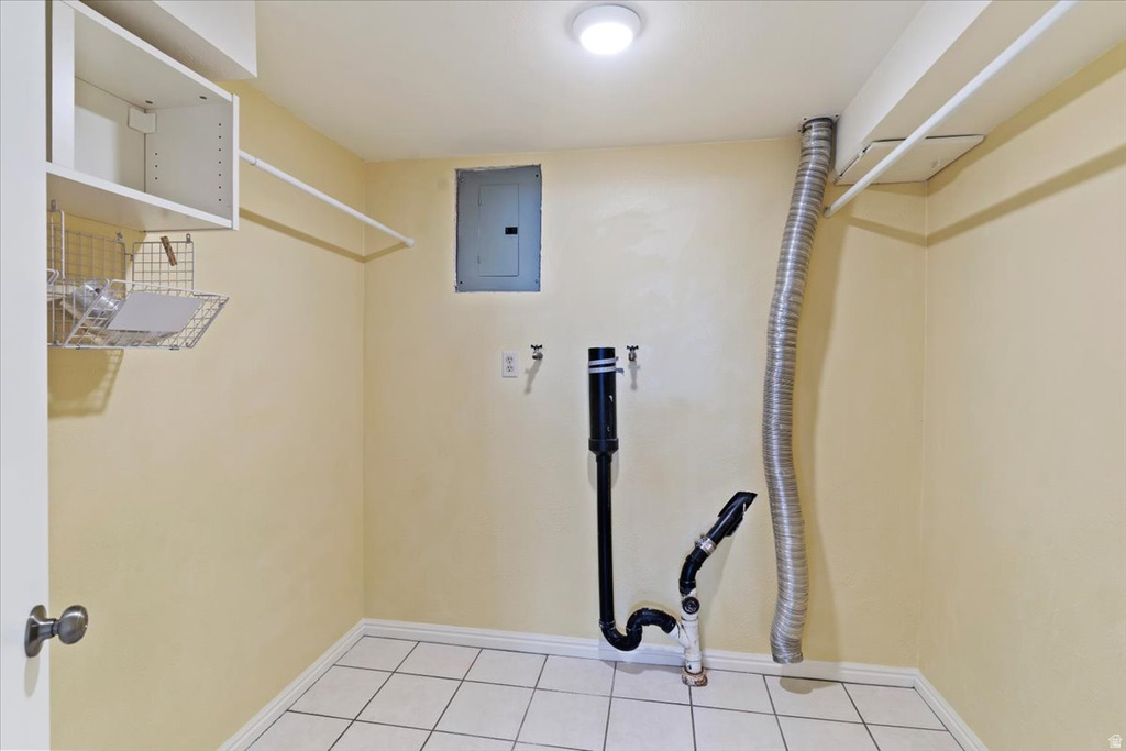 9 COLONIAL Layton, UT 84041