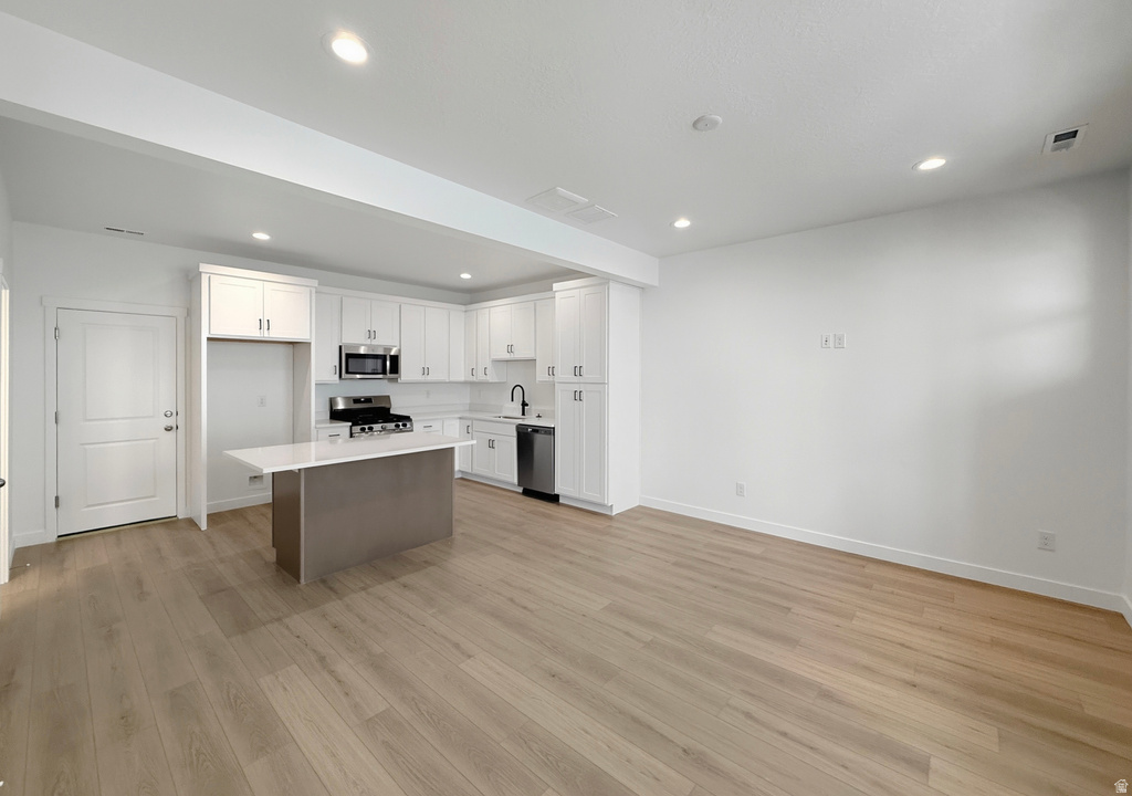 6889 W SOUTH JORDAN PKWY #330 South Jordan, UT 84009